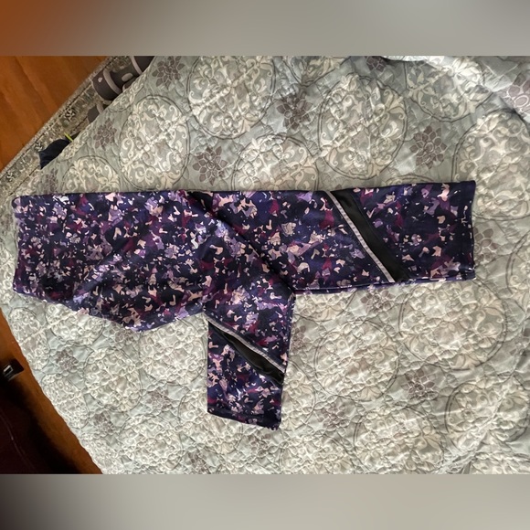 Fabletics Leggings - Picture 2 of 3